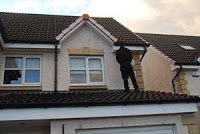 A1 WINDOW and GUTTER CLEANERS 357406 Image 3